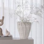 Mākslinieciska vāze